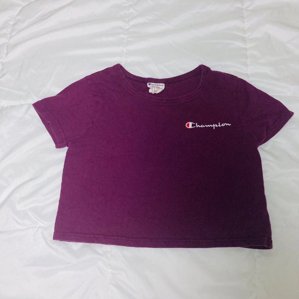 Champion magenta t' shirt